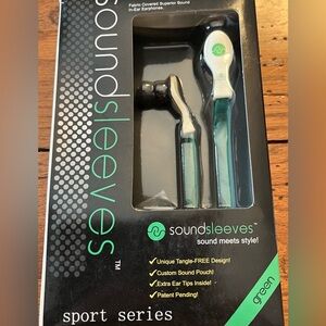 Soundsleeves, fabric covered in-ear earphones, green/white